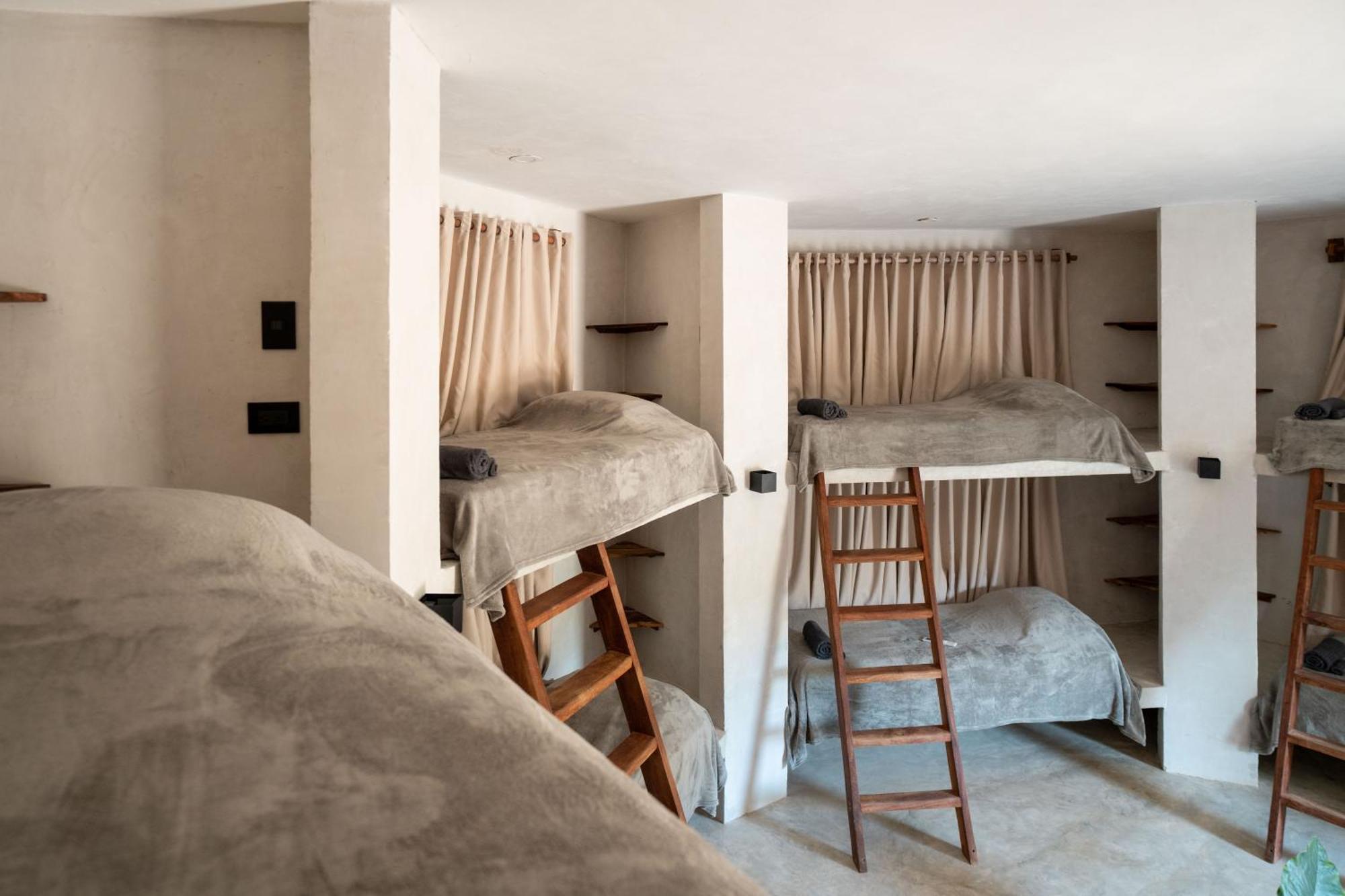 Leisy'S Garden Hostel & Rooms Samana Dış mekan fotoğraf