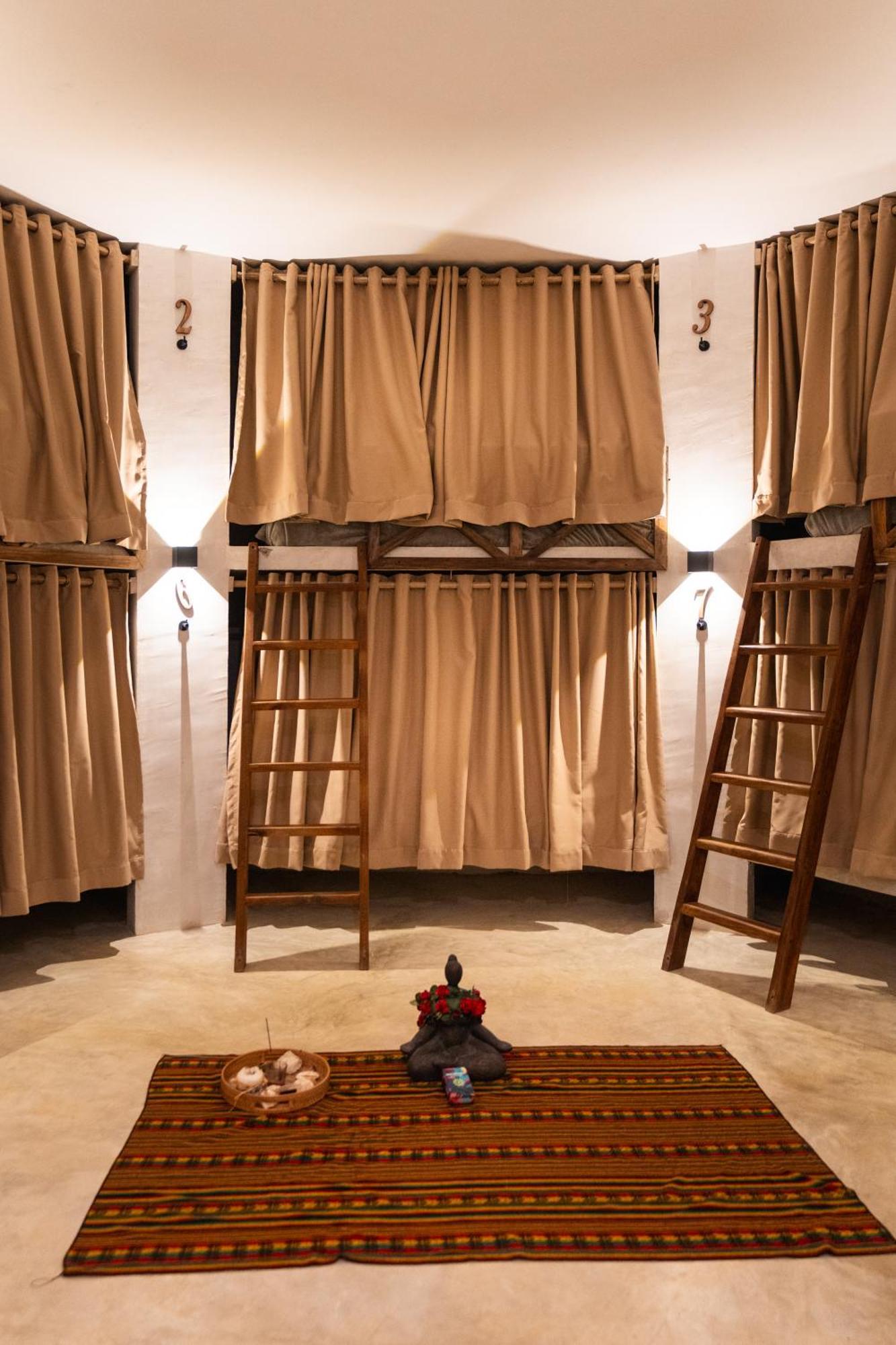 Leisy'S Garden Hostel & Rooms Samana Dış mekan fotoğraf