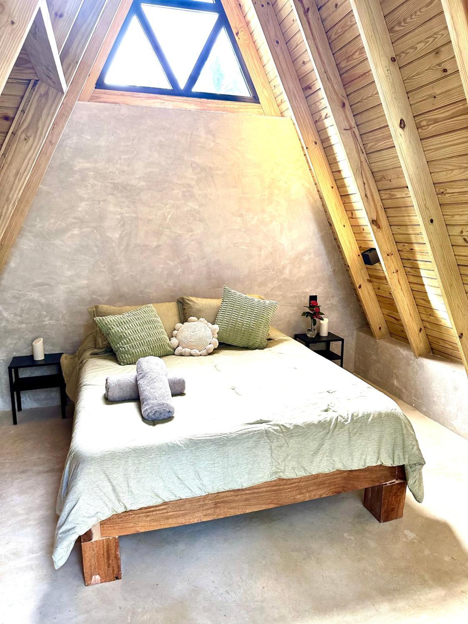 Leisy'S Garden Hostel & Rooms Samana Dış mekan fotoğraf