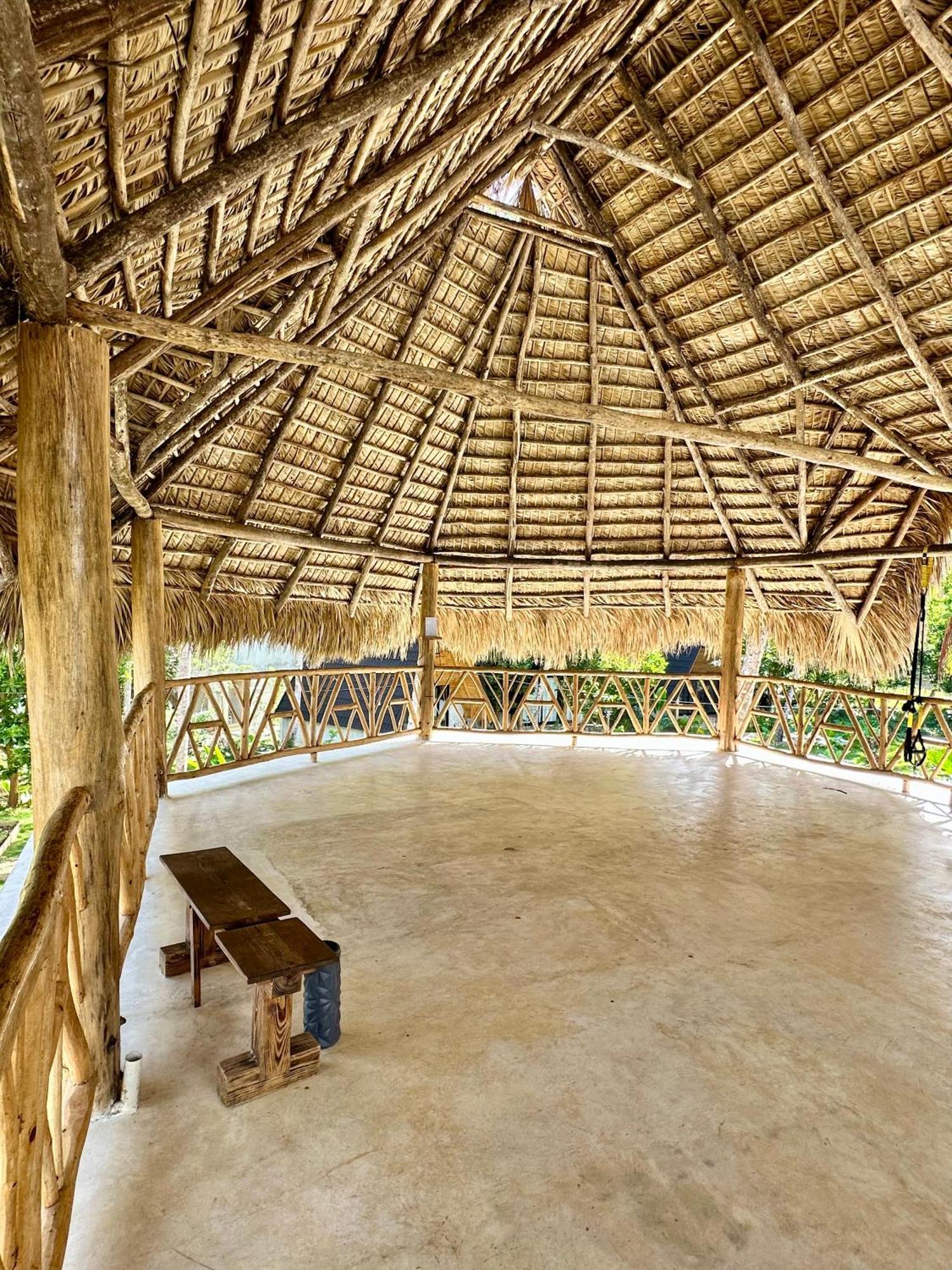 Leisy'S Garden Hostel & Rooms Samana Dış mekan fotoğraf